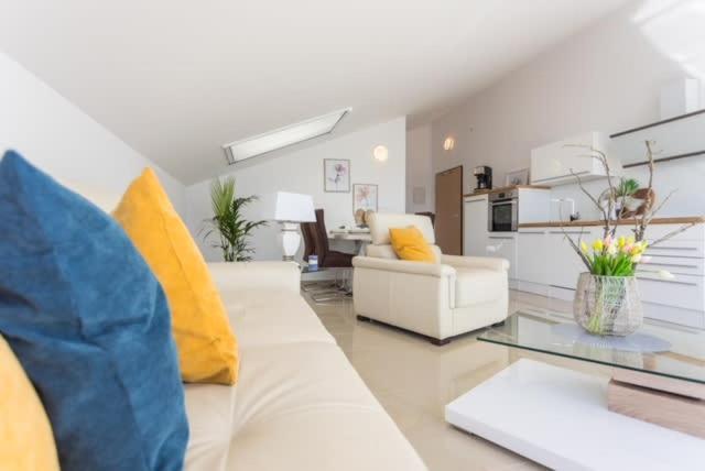 באניולה Luxury Apartment Anto With Sea View And Balcony מראה חיצוני תמונה
